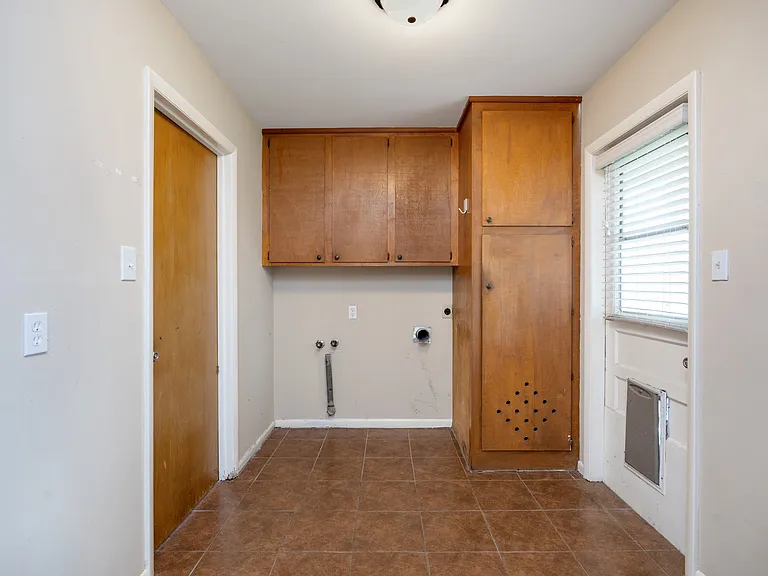 2 Circle Dr — Photo 18