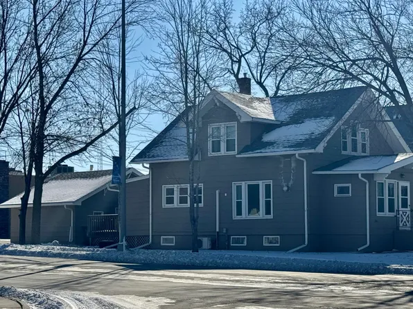 401 S 2nd St, Milbank, SD 57252