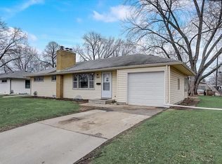 8001 Clinton Ave S, Bloomington, MN 55420