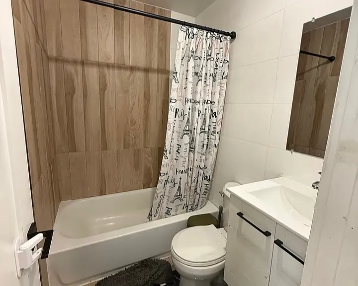 84 Sherman Ave #4A — Photo 2