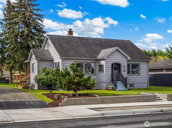 1020 E 64th Street, Tacoma, WA 98404