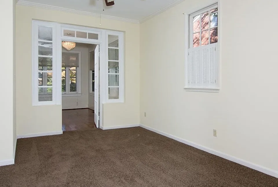 1224 Fairview Dr