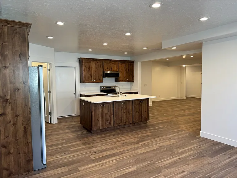 286 W Saddlebrook Dr — Photo 29