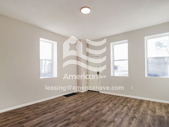 2-Living Room