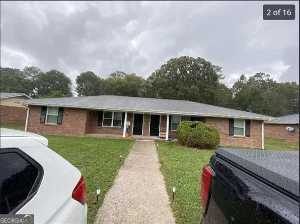 24 Paige St, Cartersville, GA 30121