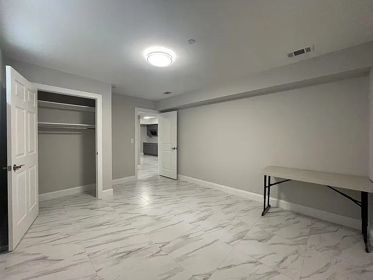 183 Mac Gregor St #1 — Photo 7