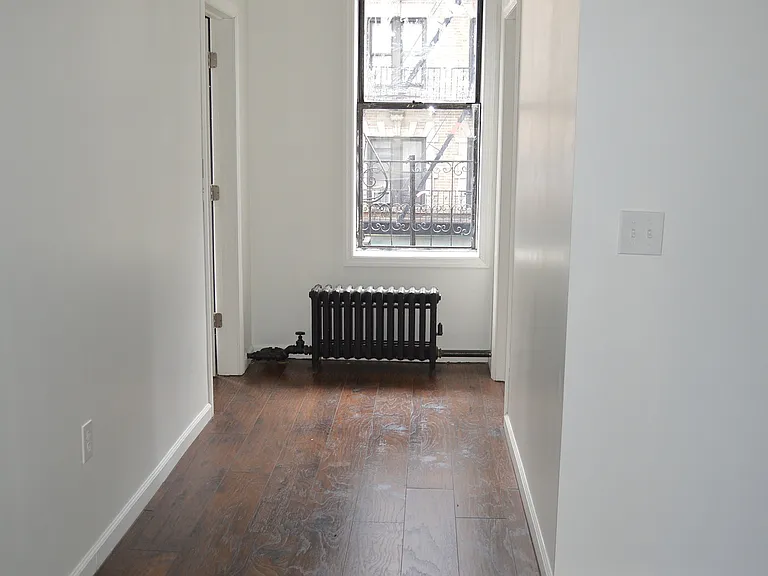 217 S 3rd St #16 — Photo 11