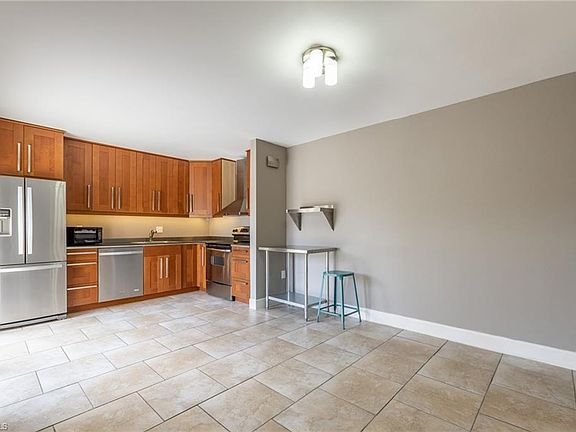 5th image of 5217 Cedarbend Dr APT 2