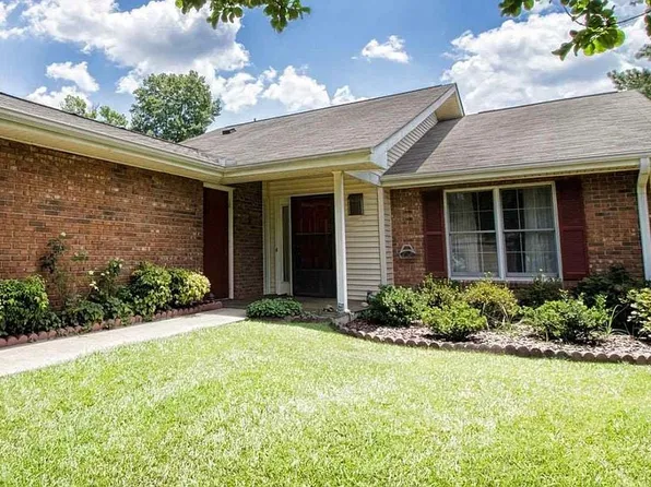 105 Meadowview Ct, West Columbia, SC 29169