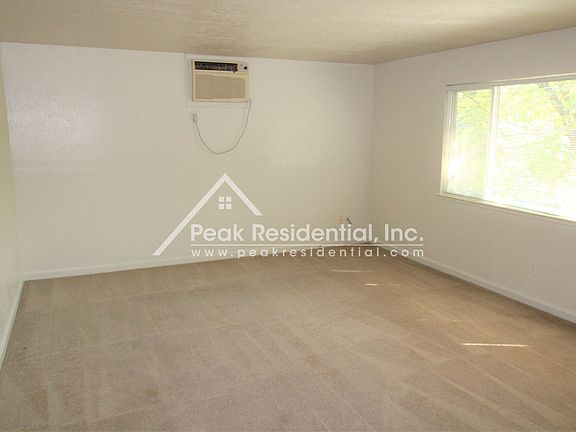 3rd image of 2001 S Cirby Way APT 4