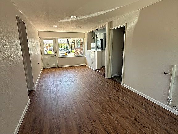 4th image of 2702 Luverne Ave