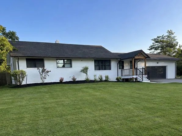 2174 Porter Rd, Bear, DE 19701