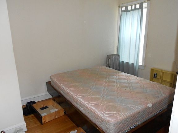 5th image of 1755 W Albion Ave APT 3B