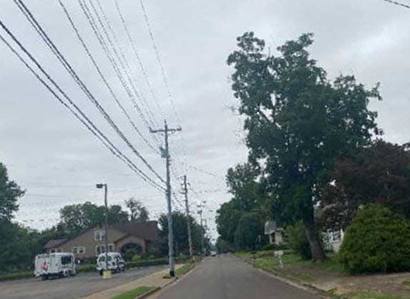 4th image of 117 N Ury St