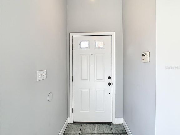 4th image of 822 McLean Ct