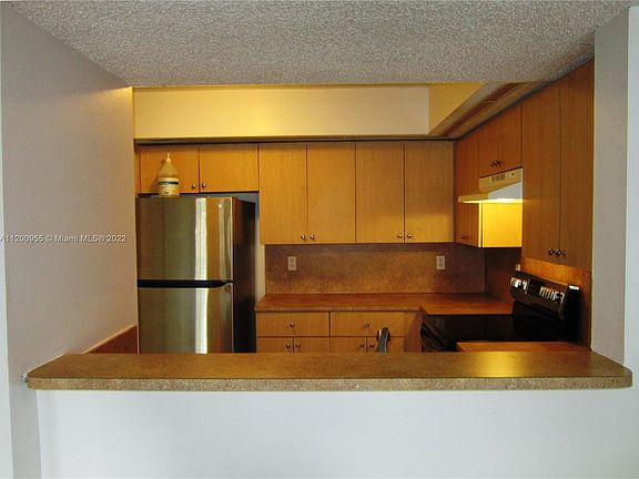 5th image of 18890 NW 57th Ave APT 202