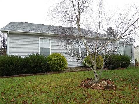 5th image of 706 Linden Ct
