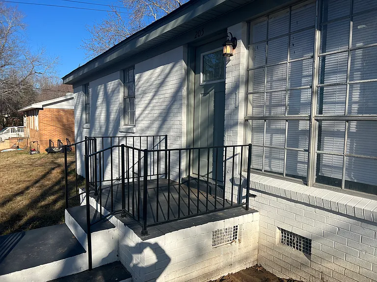 Bellanti Cir — Photo 1