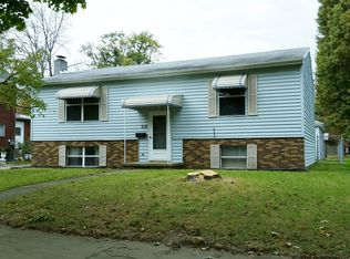 319 E 10th St, Dover, OH 44622