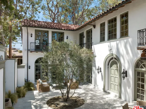 10240 Century Woods Dr, Los Angeles, CA 90067