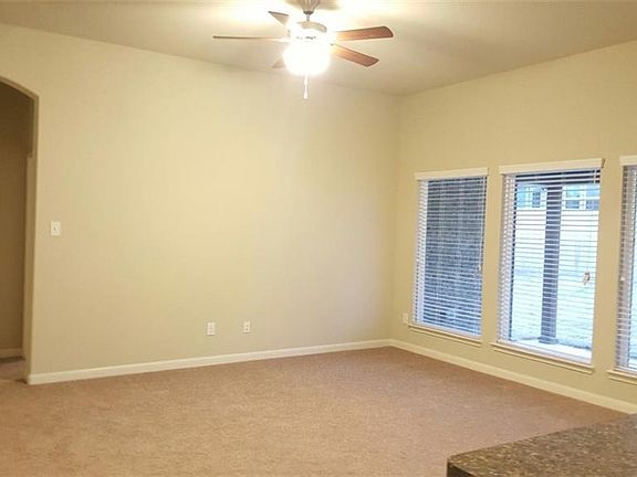 5th image of 5155 Royal Springs Dr