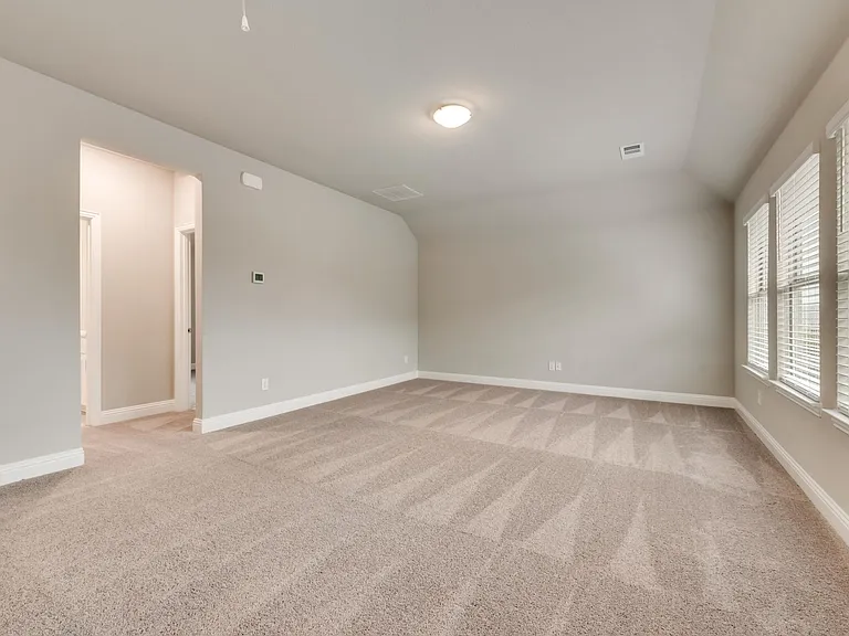 1078 Norias Dr — Photo 17