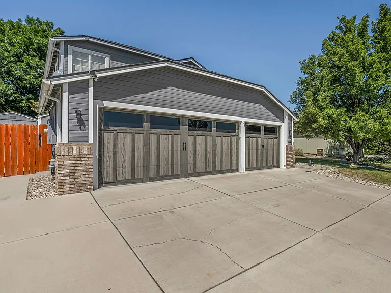 5045 Pradera St — Photo 82