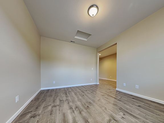 5th image of 1912 72nd Ave SE