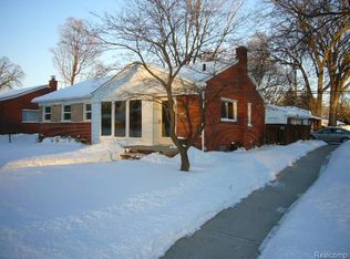 9302 Tecumseh, Redford, MI 48239