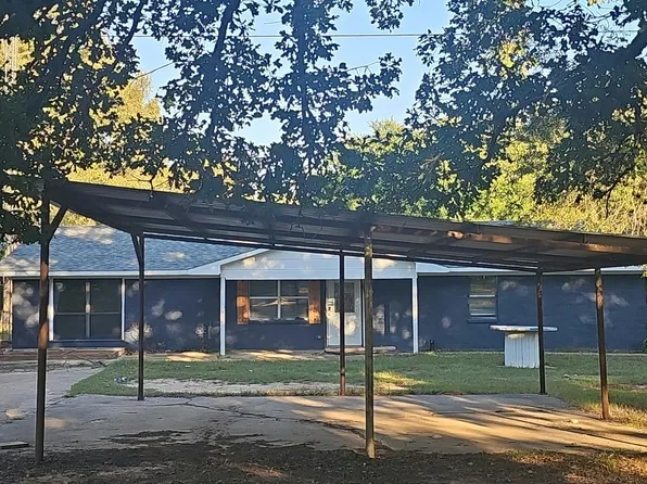 1052 Rscr #1495, Emory, TX 75440