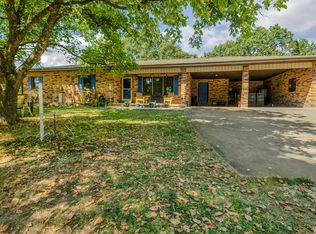 779 Quiet Acres Rd, Lampe, MO 65681