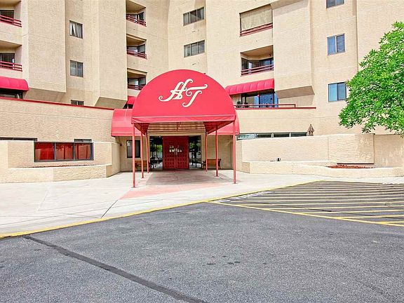2nd image of 1111 Horizon Dr APT 505