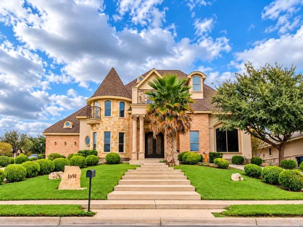 1691 RIO DR, Eagle Pass, TX 78852