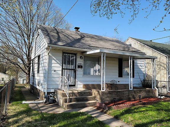 2nd image of 2407 W Ann St