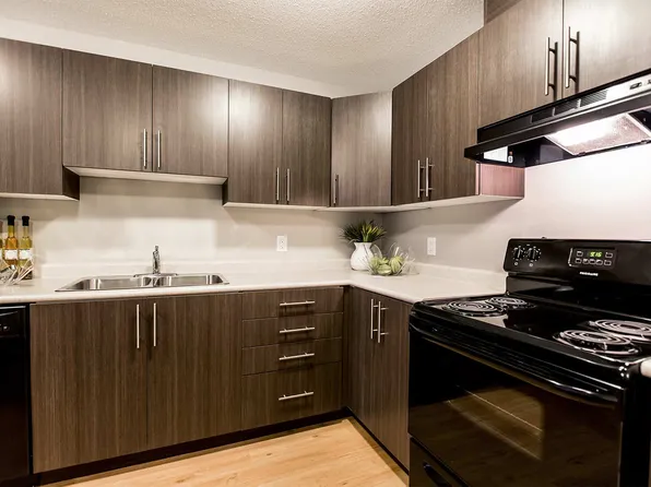 Dansereau Apartments, 6502 60th Ave, Beaumont, AB T4X 2A7