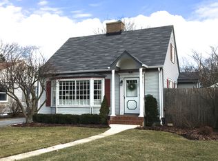 31 Lincoln St, Glenview, IL