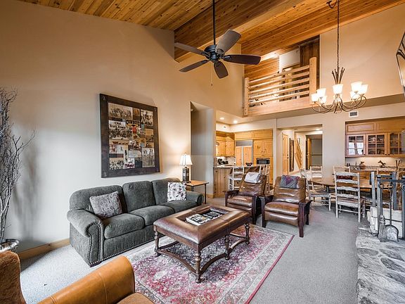 4th image of 2100 Deer Valley Dr S #501