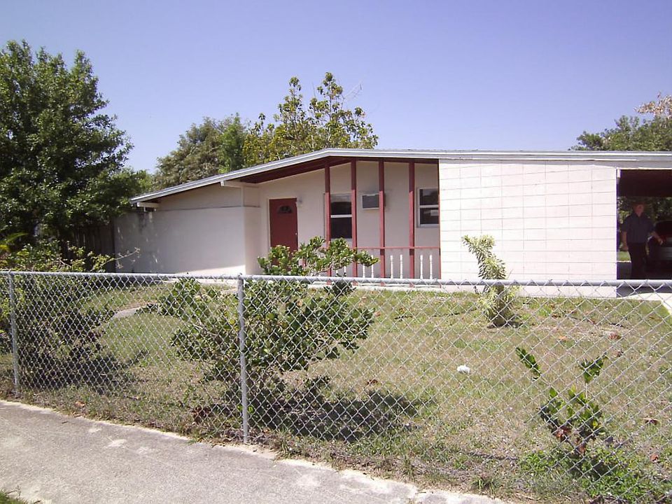 1st image of 480 Sandia Ave