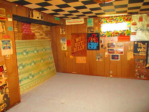 Mary Lav extra photos 006