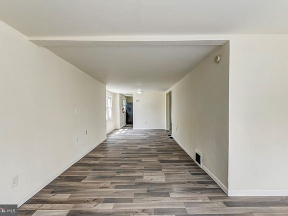 5th image of 850 Union Ave