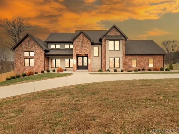 5560 Old Vincennes Road, Floyds Knobs, IN 47119