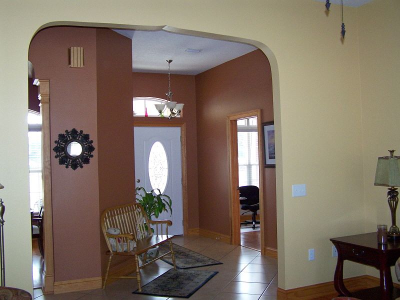 1st image of 205 SW Scott Pl