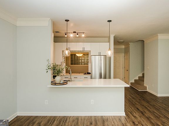 2nd image of 400 17th St NW Unit 1332