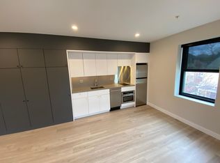 18 8th St #206, Providence, RI 02906