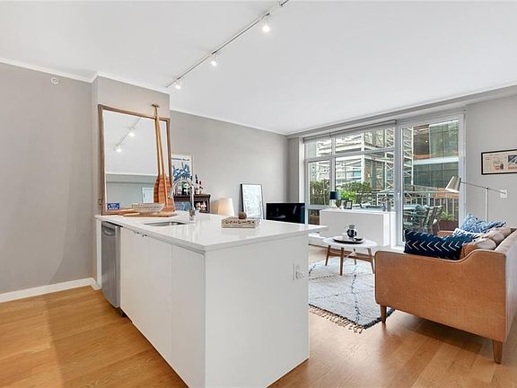 2nd image of 189 Schermerhorn St APT 16F