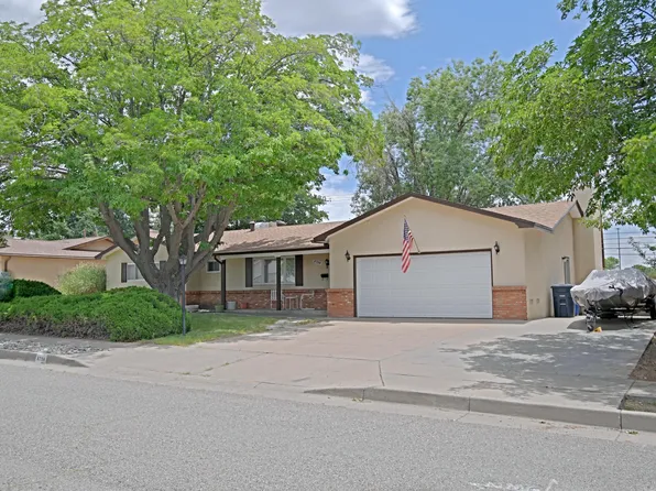 8708 Lagrima De Oro Rd NE, Albuquerque, NM 87111