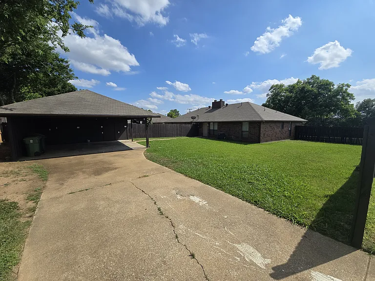7451 College Cir #1 — Photo 18