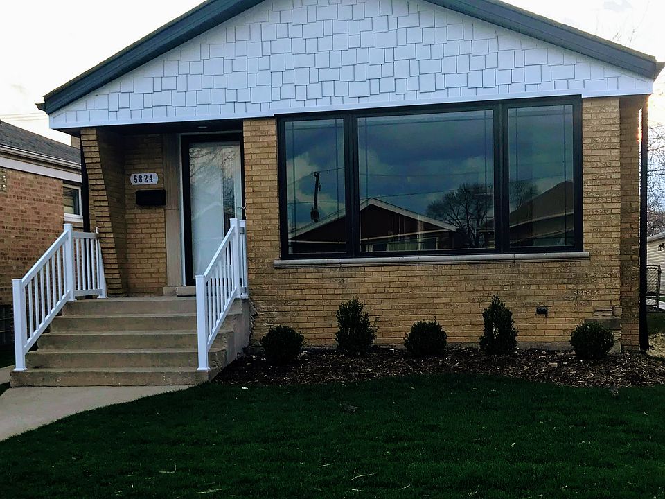 1st image of 5824 S Oak Park Ave