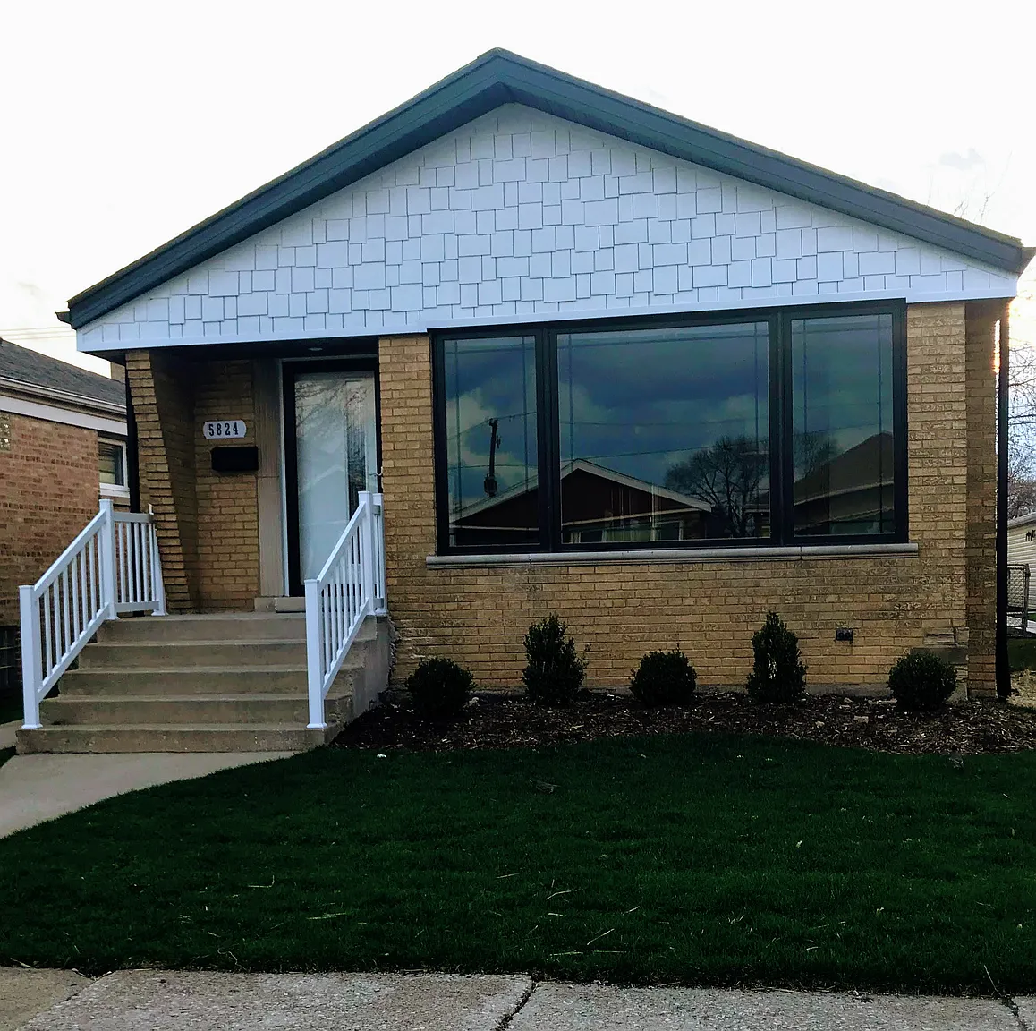 5824 S Oak Park Ave photo 1