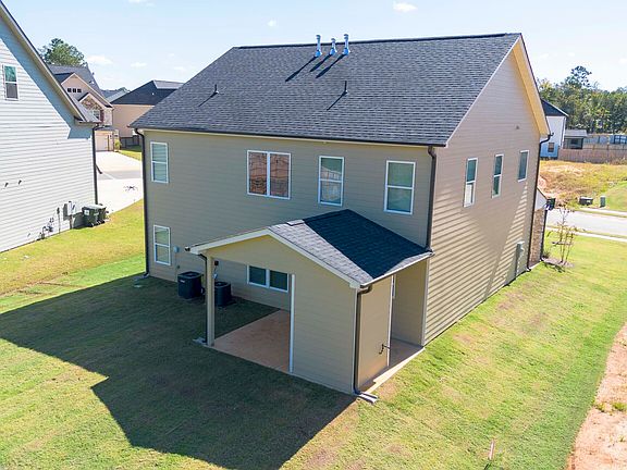 5th image of 104 Oak Branch Ln